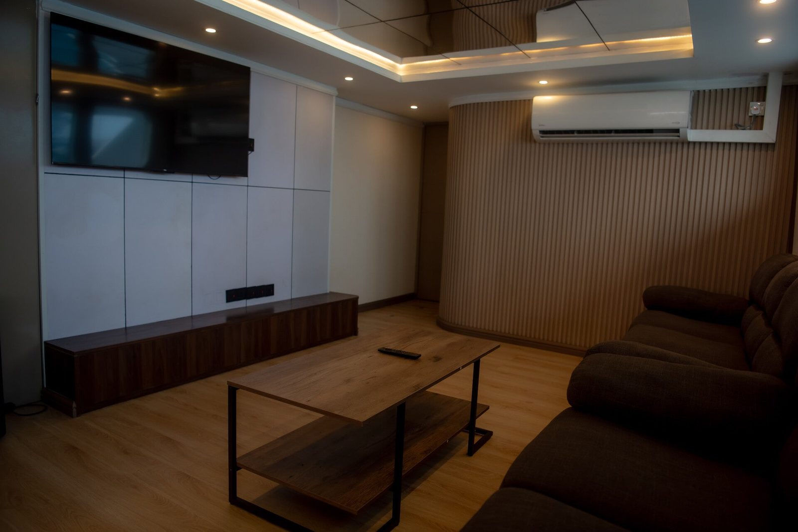 The lobby lounge