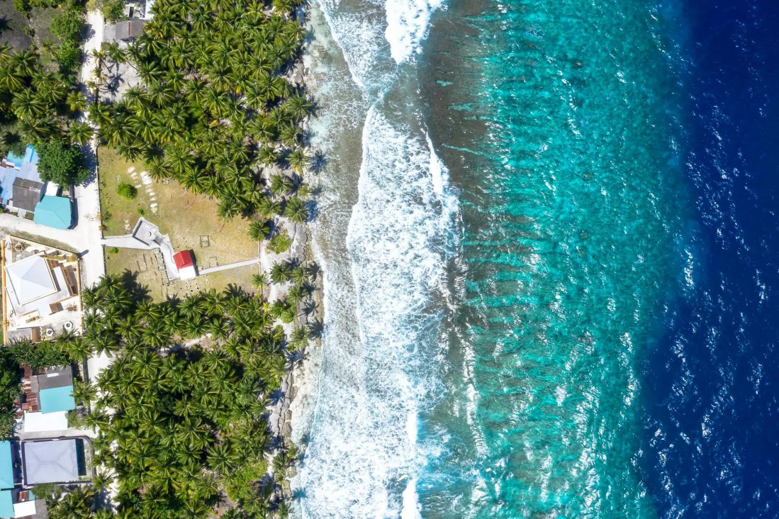 Thinadhoo · the dive frontier