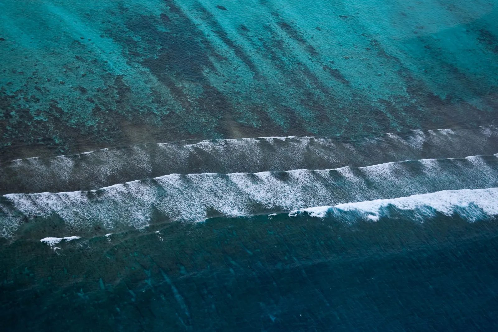 Swell lines on the reef