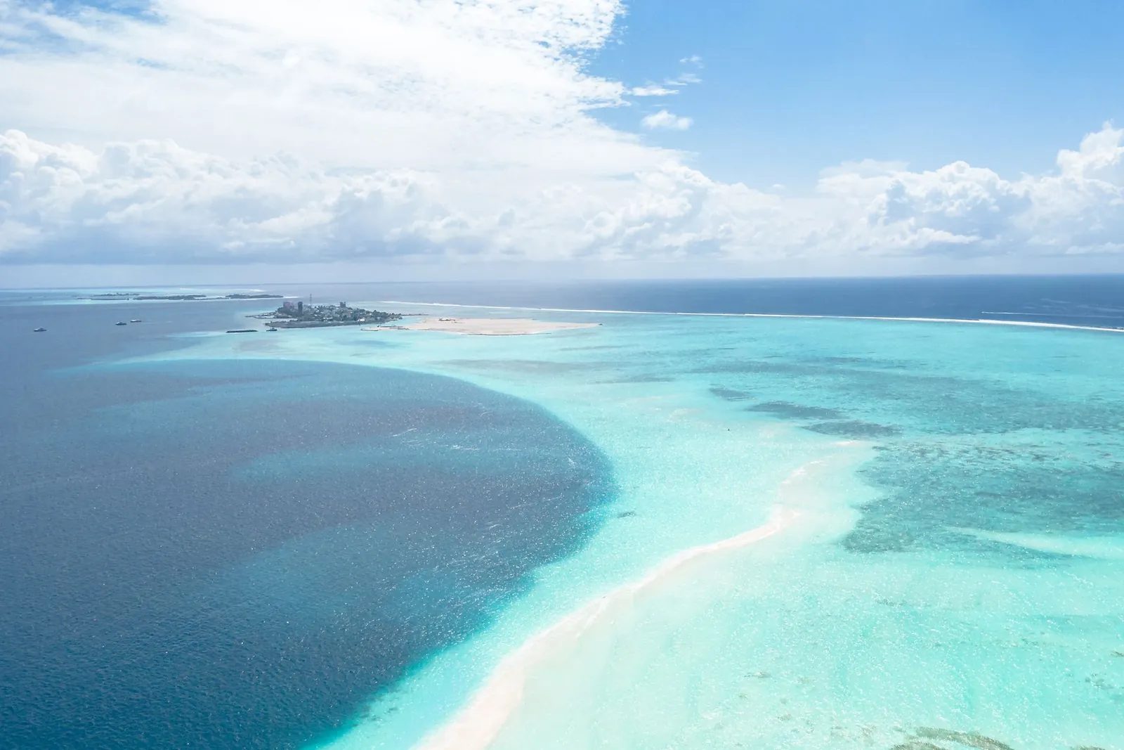 Sandbanks in Kaafu Atoll’s lagoon, from above