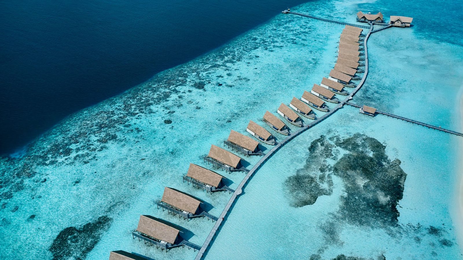 Loft Water Villa · two levels