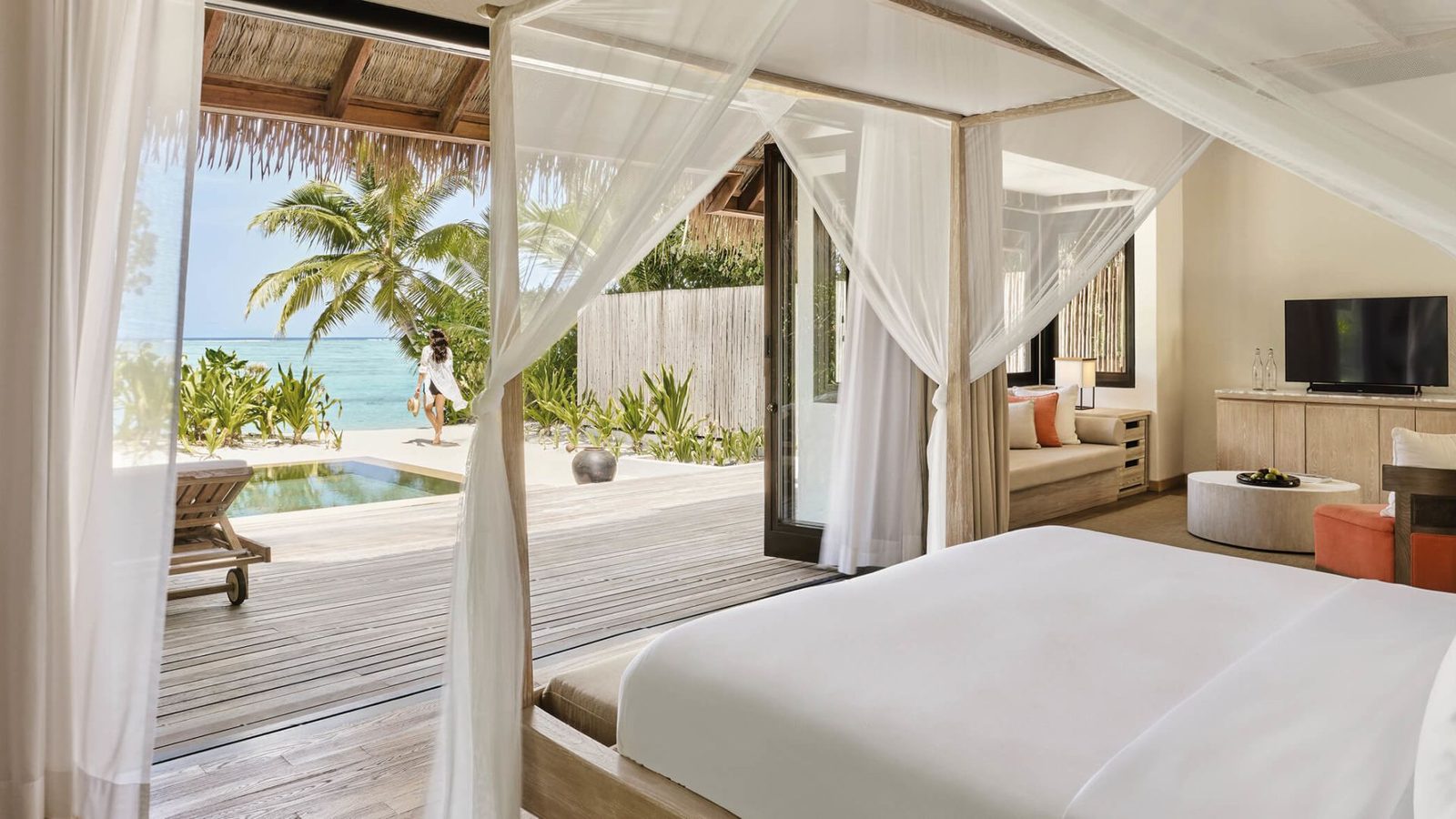 Beach Suite · One bedroom · beach