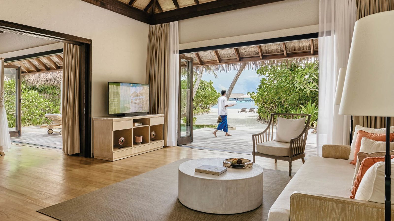 Beach Villa · sand-step