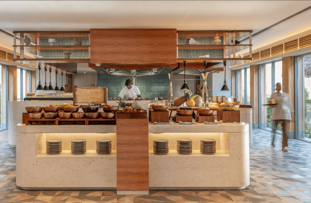 Baraveli · All-day international · breakfast and dinner