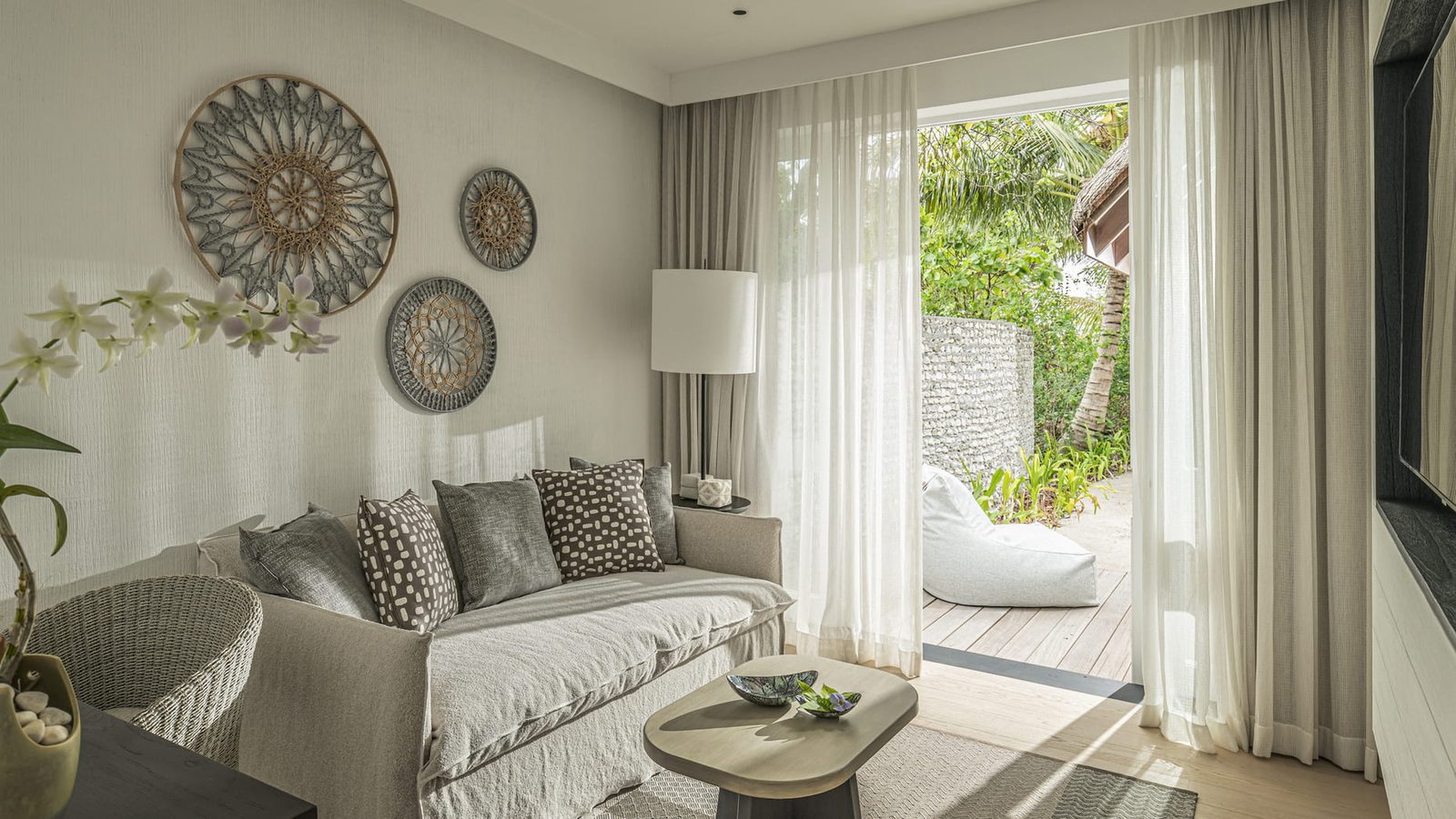 Family Beach Villa with Pool · Family · beach plus plunge
