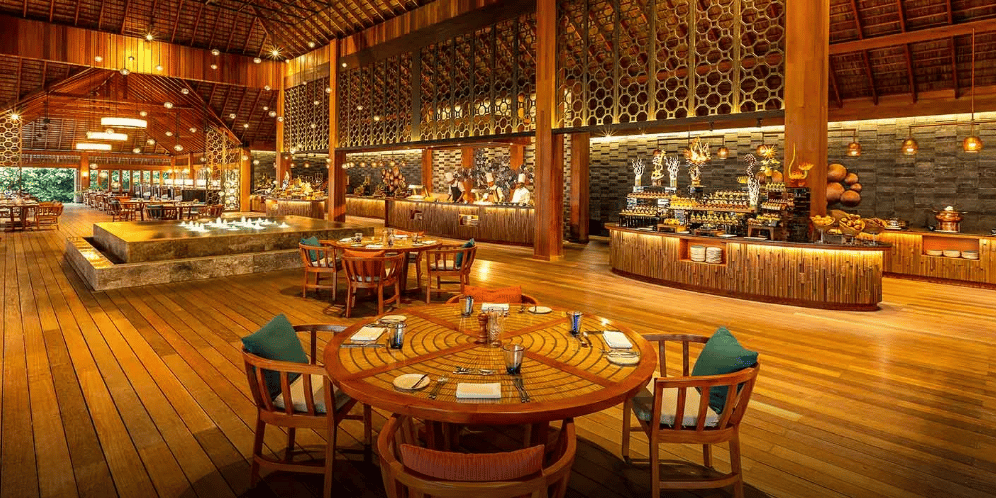 Canneli Buffet Main Restaurant · International · open-air