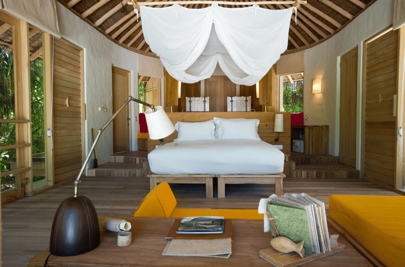 Family Ocean Beach Villa with Pool · Family · ocean beach